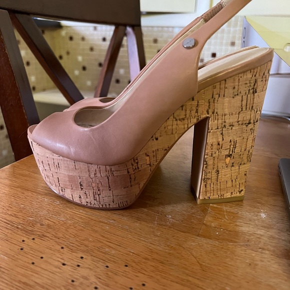 Light pink 5 inch cork heels. - Picture 2 of 4